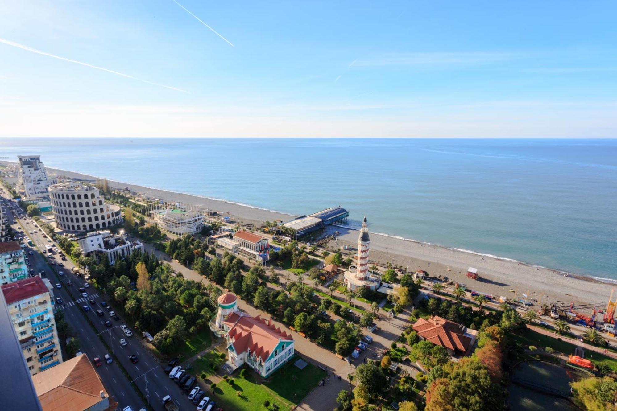 Квартира Батуми с видом на горы Экстерьер фото